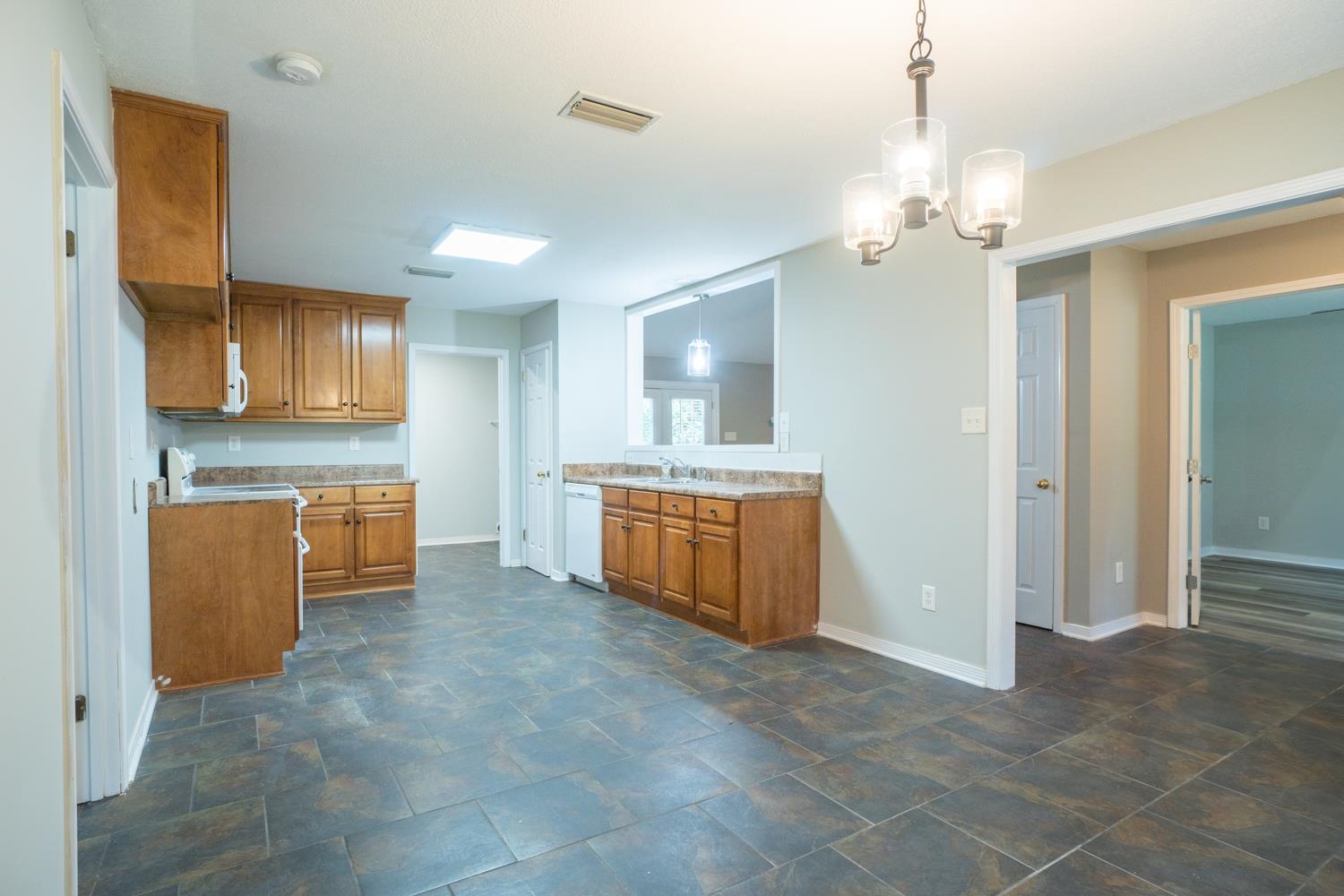 232 Ridgewood Drive Daphne, AL 36526 - Photo 10 of 26