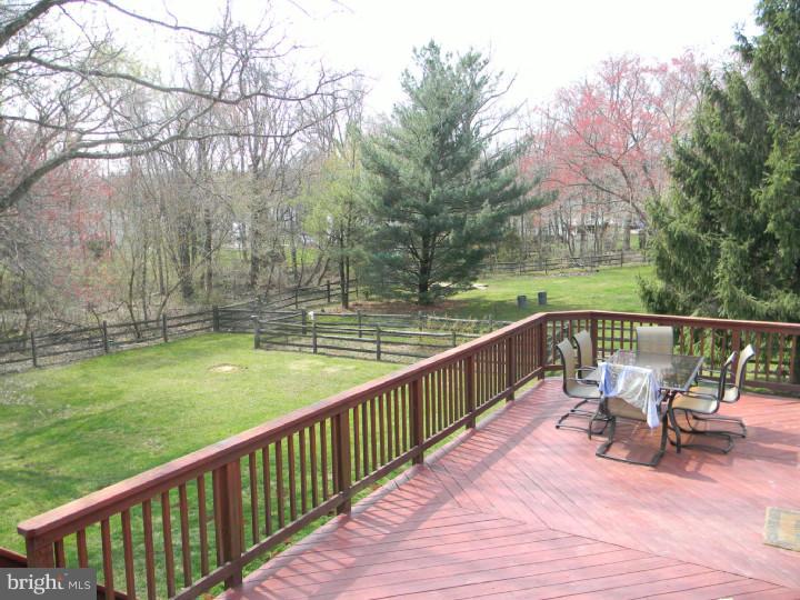 1126 Warren Road West Chester, PA 19382 - Photo 23 of 25 Deck