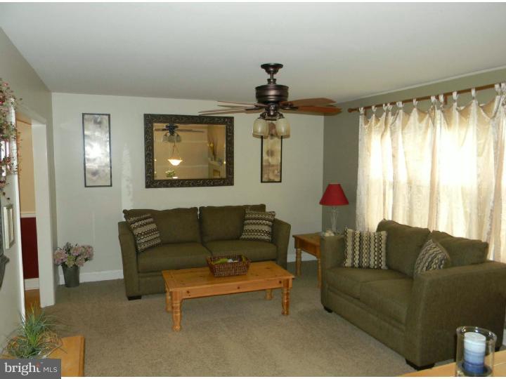1126 Warren Road West Chester, PA 19382 - Photo 4 of 25 Living Room