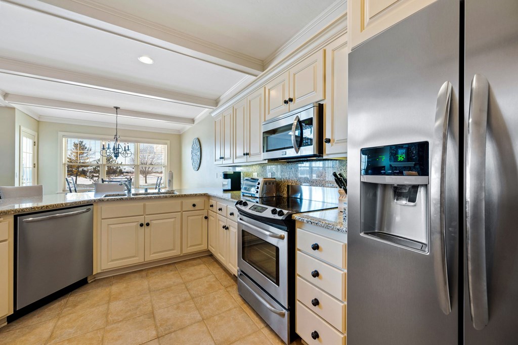 7135 Ida Red Road, Unit 2104 Egg Harbor, WI 54209 - Photo 12 of 34 Kitchen