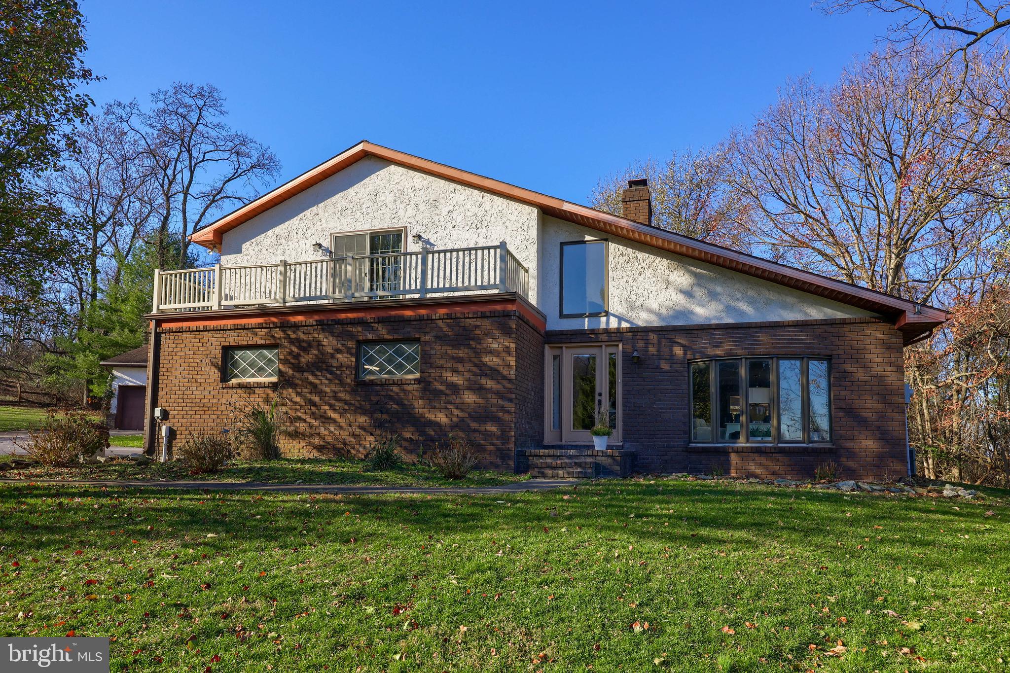 2359 Druck Valley Road York, PA 17406 - Photo 8 of 44 Gallery Image 8