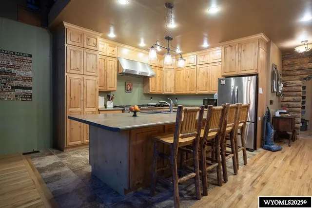 $879,900 | 1691 Tokewanna Drive, Evanston, WY 82930