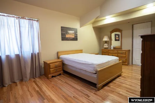 $879,900 | 1691 Tokewanna Drive, Evanston, WY 82930