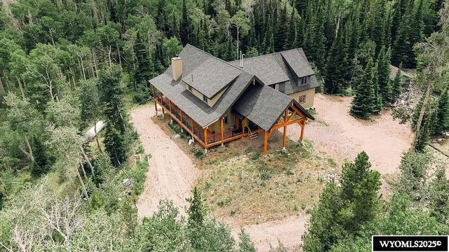 $879,900 | 1691 Tokewanna Drive, Evanston, WY 82930