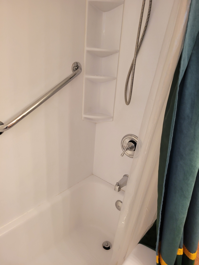 5316 North Rutherford Avenue Chicago, IL 60656 - Photo 14 of 44