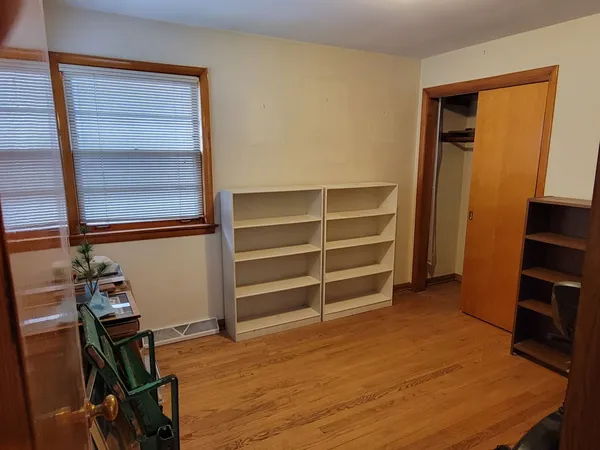$399,900 | 5316 North Rutherford Avenue, Chicago, IL 60656