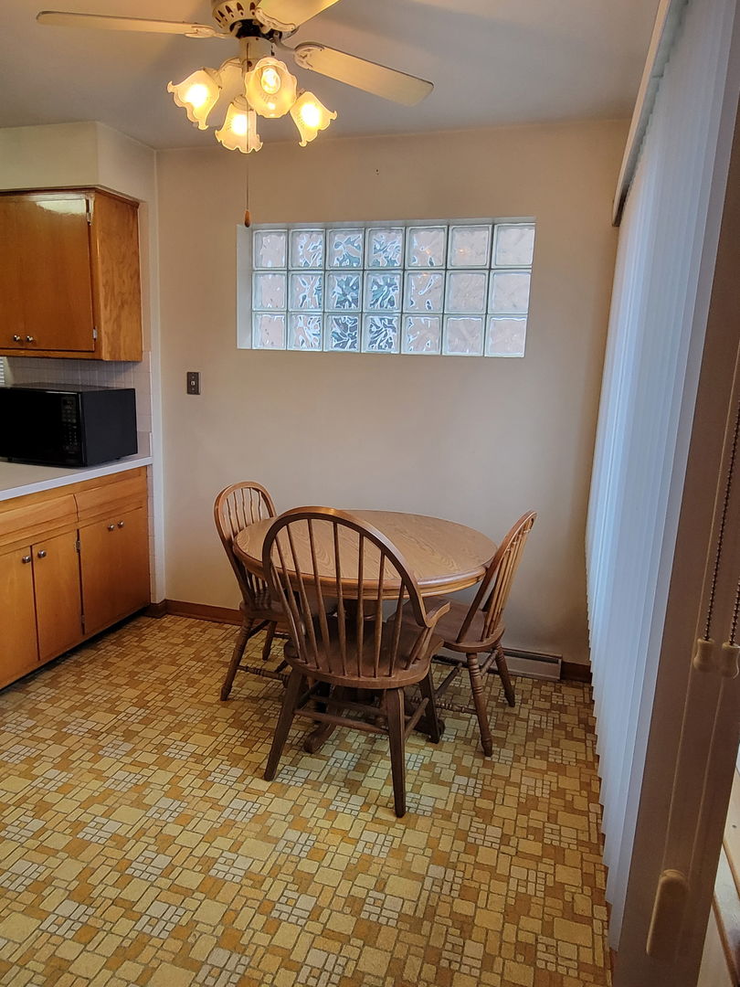 5316 North Rutherford Avenue Chicago, IL 60656 - Photo 6 of 44