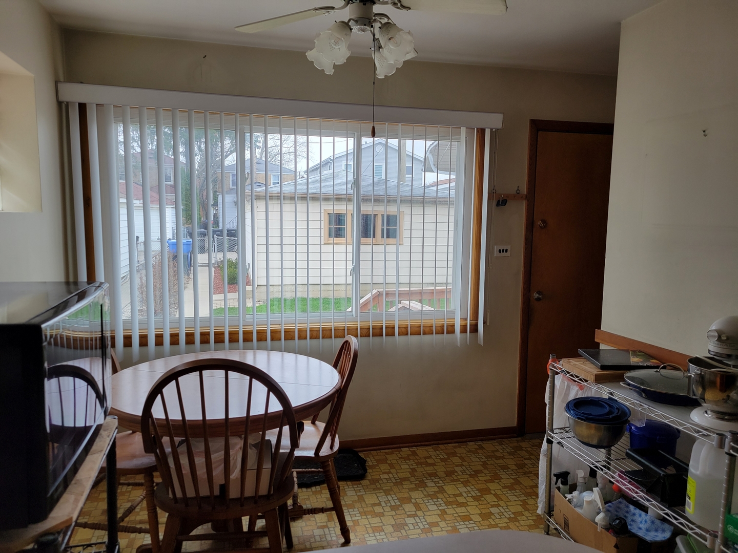 5316 North Rutherford Avenue Chicago, IL 60656 - Photo 9 of 44