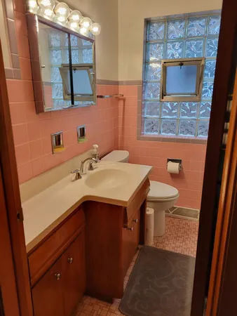 $420,000 | 5316 North Rutherford Avenue, Chicago, IL 60656
