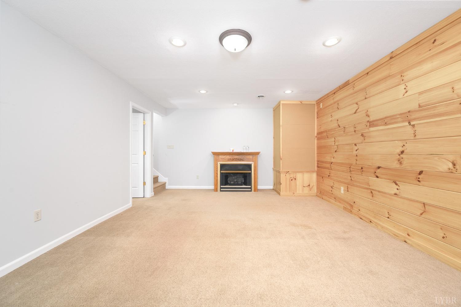 2629 Everett Road Forest, VA 24551 - Photo 39 of 47 an empty room with windows