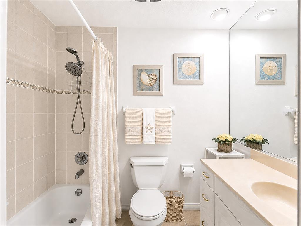 1585 Graham Road Venice, FL 34293 - Photo 24 of 65