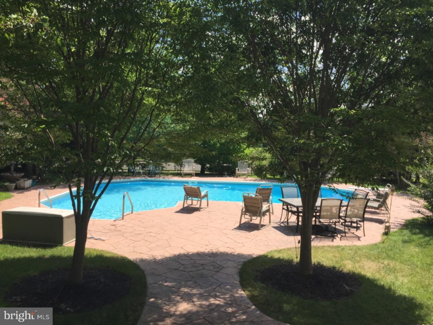 3 Amberfield Road Robbinsville, NJ 08691 - Photo 2 of 6 Gallery Image 2