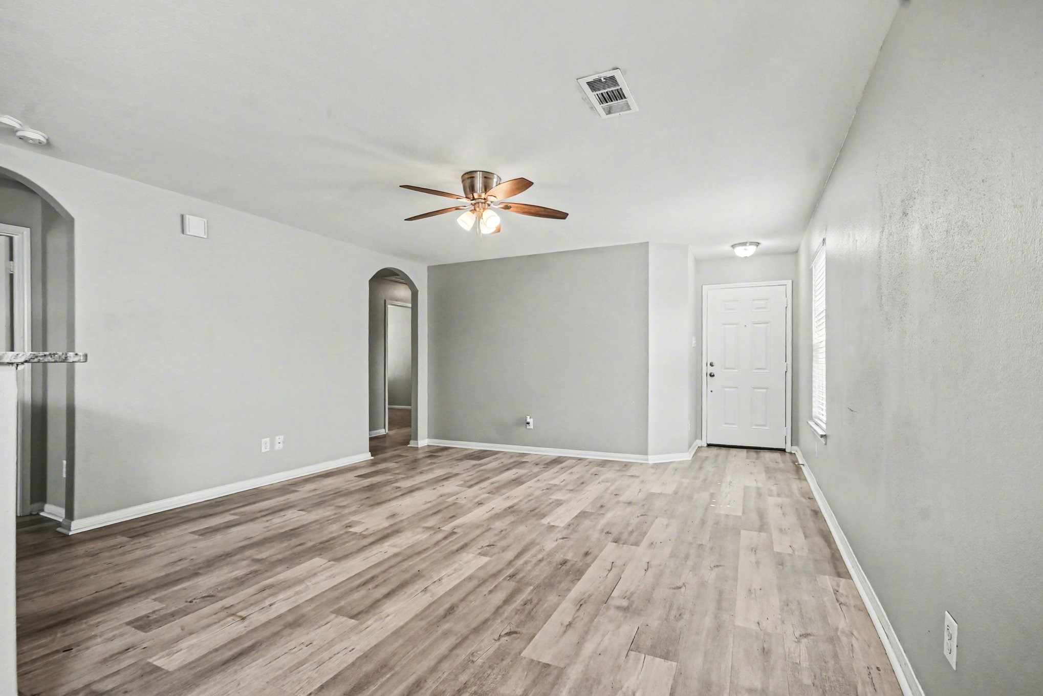5835 Golden Cove Road Cove, TX 77523 - Photo 4 of 22