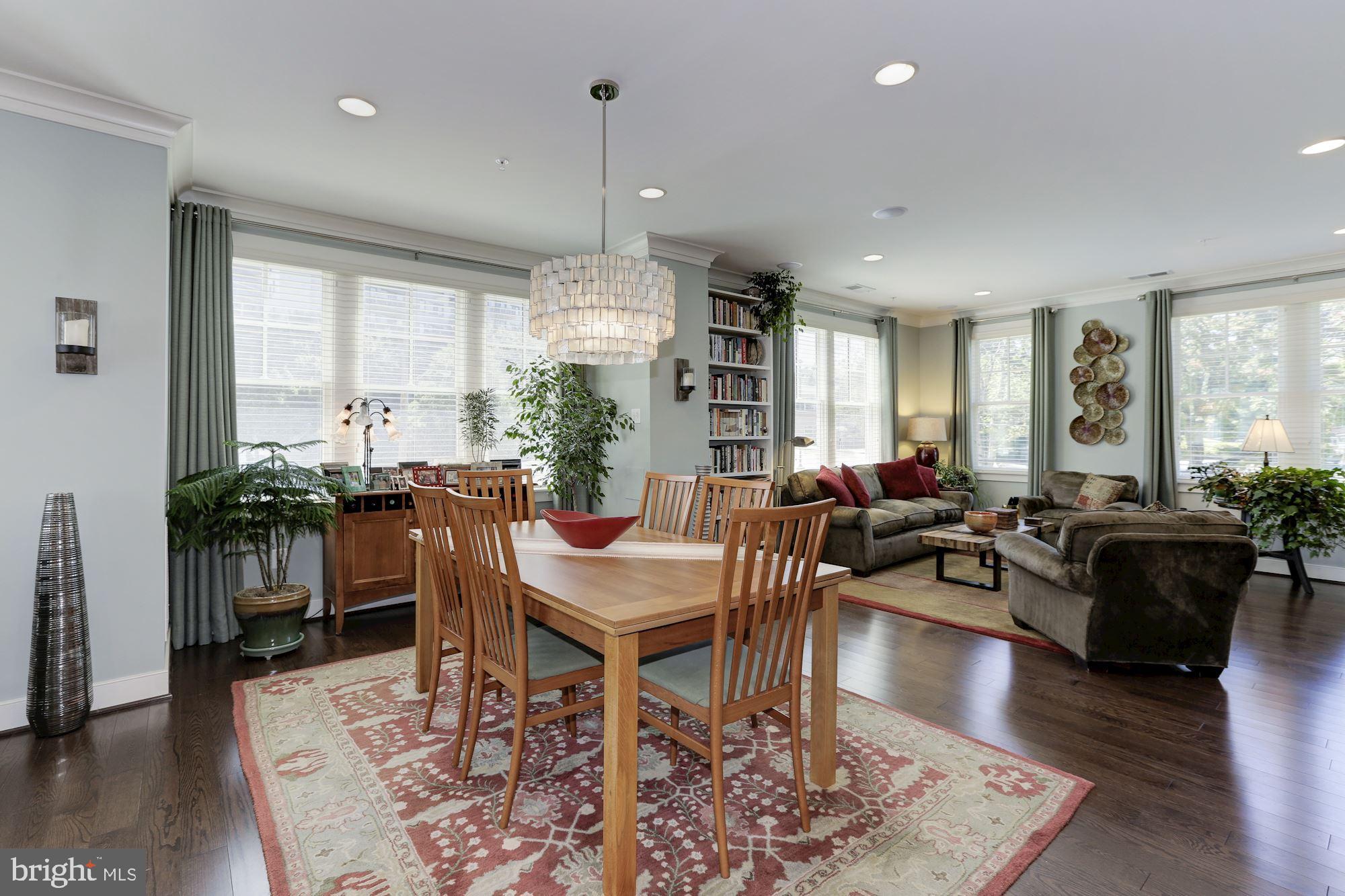 648 Ellsworth Drive Silver Spring, MD 20910 - Photo 15 of 33 Dining Area