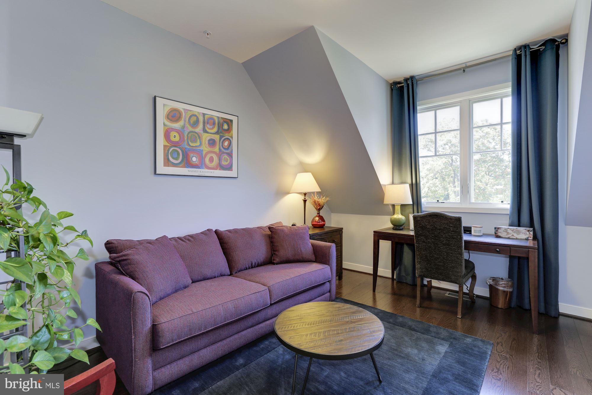 648 Ellsworth Drive Silver Spring, MD 20910 - Photo 27 of 33 Bedroom 4