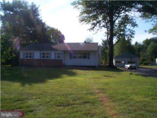 715 Lower State Road Ambler, PA 19002 - Photo 2 of 5 Gallery Image 2