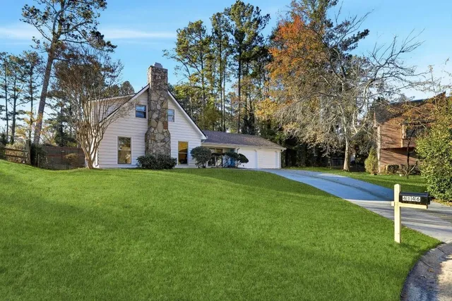 $519,900 | 4146 Chimney Lake Drive Northeast, Roswell, GA 30075