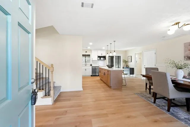 $519,900 | 4146 Chimney Lake Drive Northeast, Roswell, GA 30075