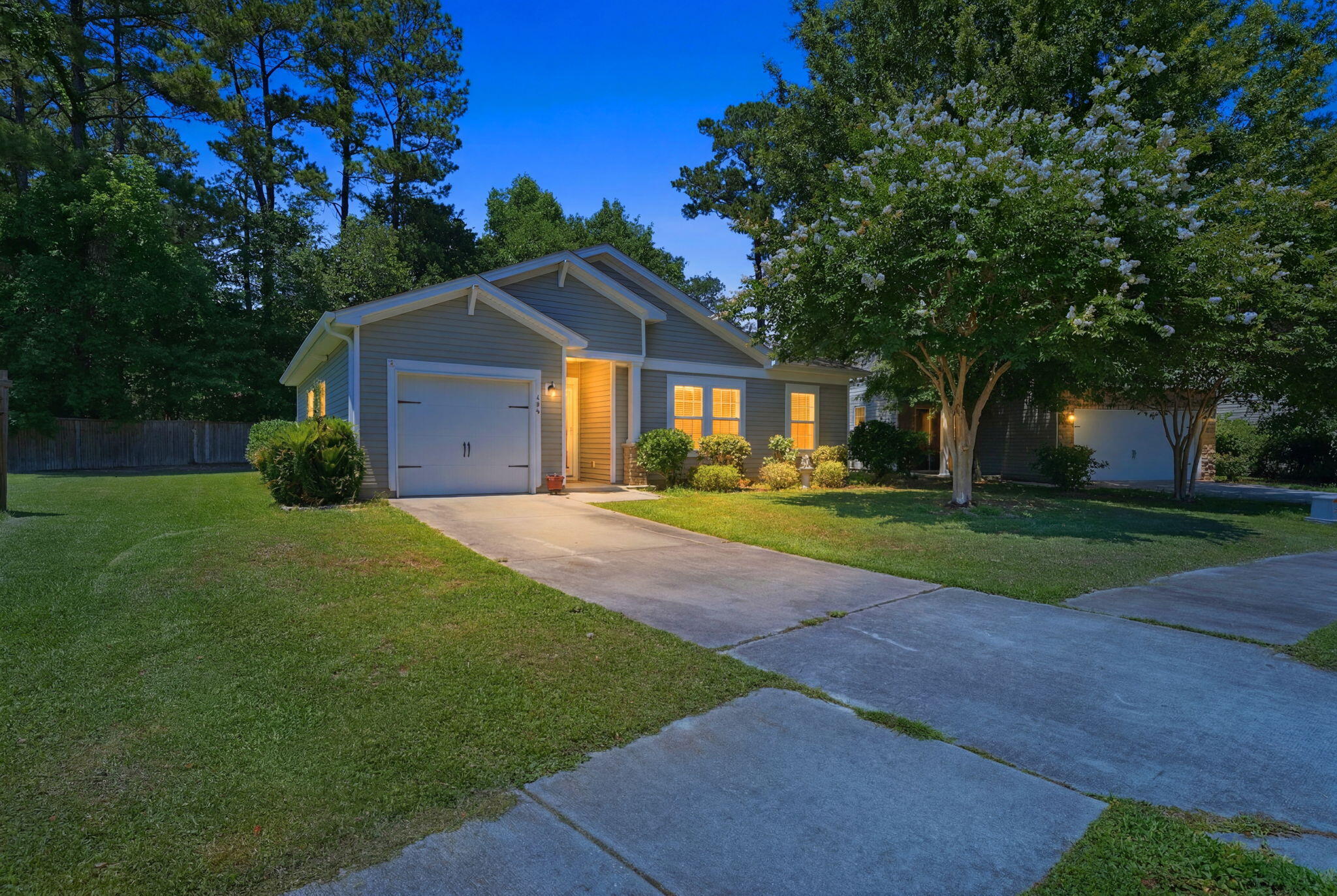 454 Rockville Road Moncks Corner, SC 29461 - Photo 5 of 28 10-web-or-mls-008_P1044473_twilight_7ee6