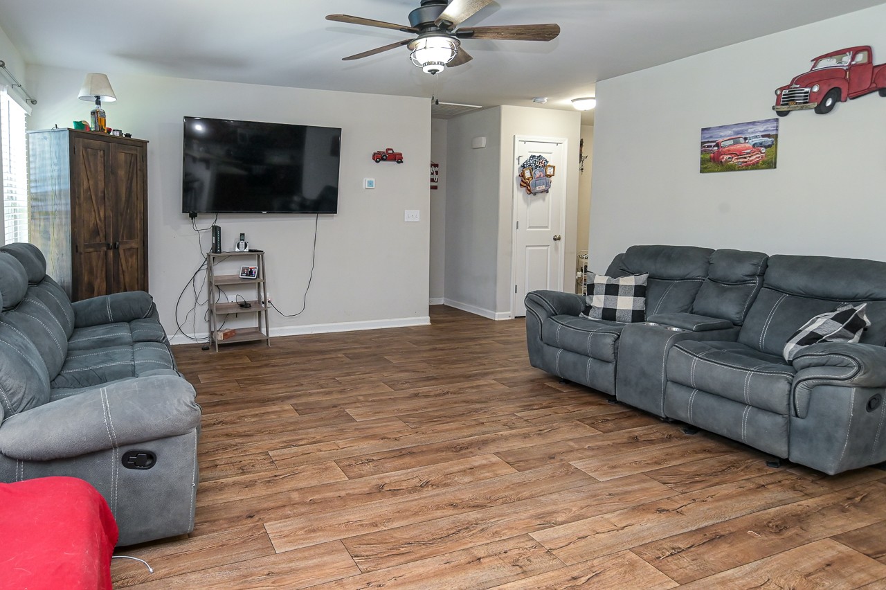 223 East Prospect Road Fayetteville, TN 37334 - Photo 8 of 34