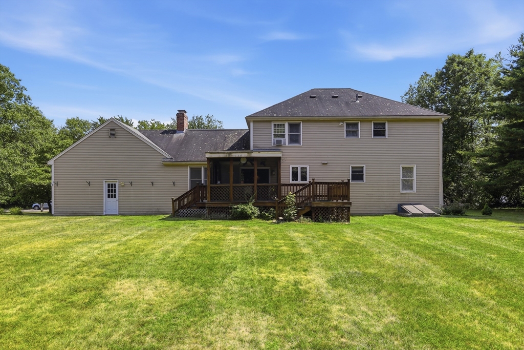 4 Oneida Place Hudson, MA 01749 - Photo 38 of 42