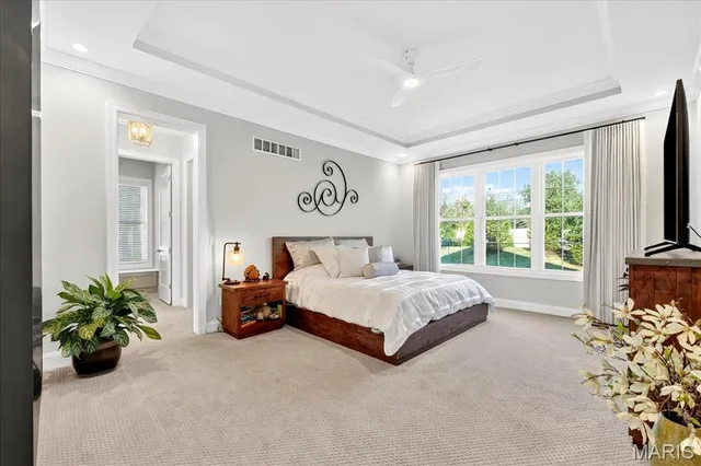 $1,500,000 | 10135 Fieldcrest Lane, St. Louis, MO 63124