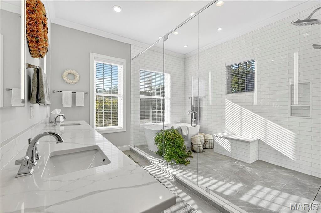 10135 Fieldcrest Lane St. Louis, MO 63124 - Photo 22 of 50