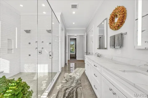 $1,500,000 | 10135 Fieldcrest Lane, St. Louis, MO 63124