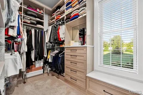 $1,500,000 | 10135 Fieldcrest Lane, St. Louis, MO 63124