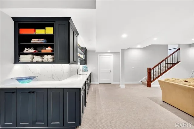 $1,500,000 | 10135 Fieldcrest Lane, St. Louis, MO 63124