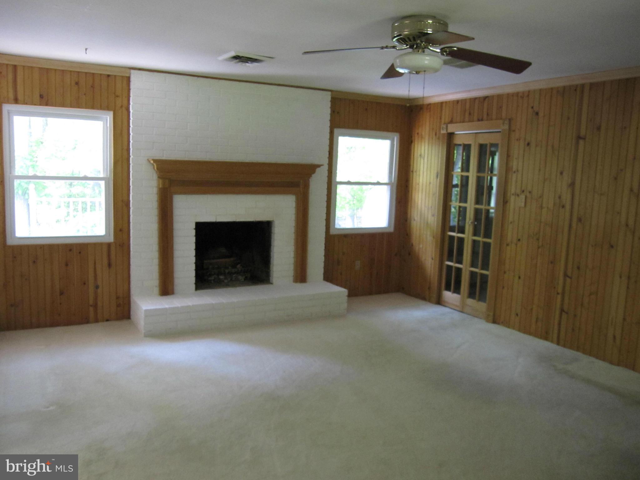 3432 Beret Lane Silver Spring, MD 20906 - Photo 9 of 21 Family Room
