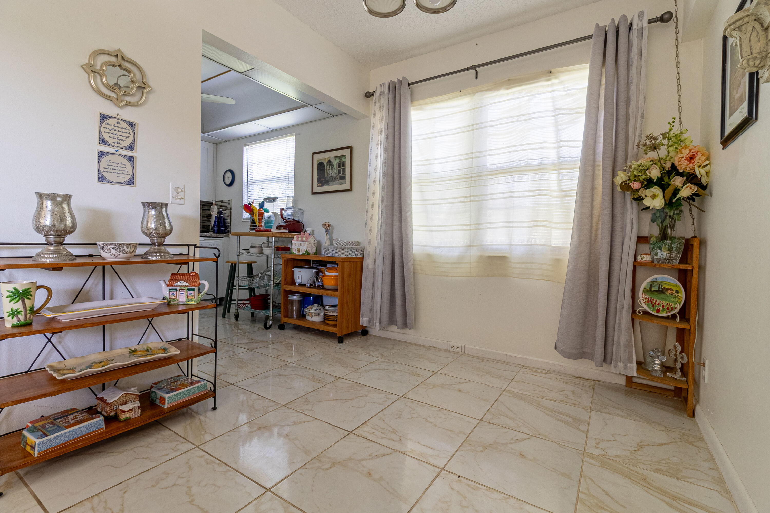 158 Mansfield D Boca Raton, FL 33434 - Photo 9 of 26 Dining-area