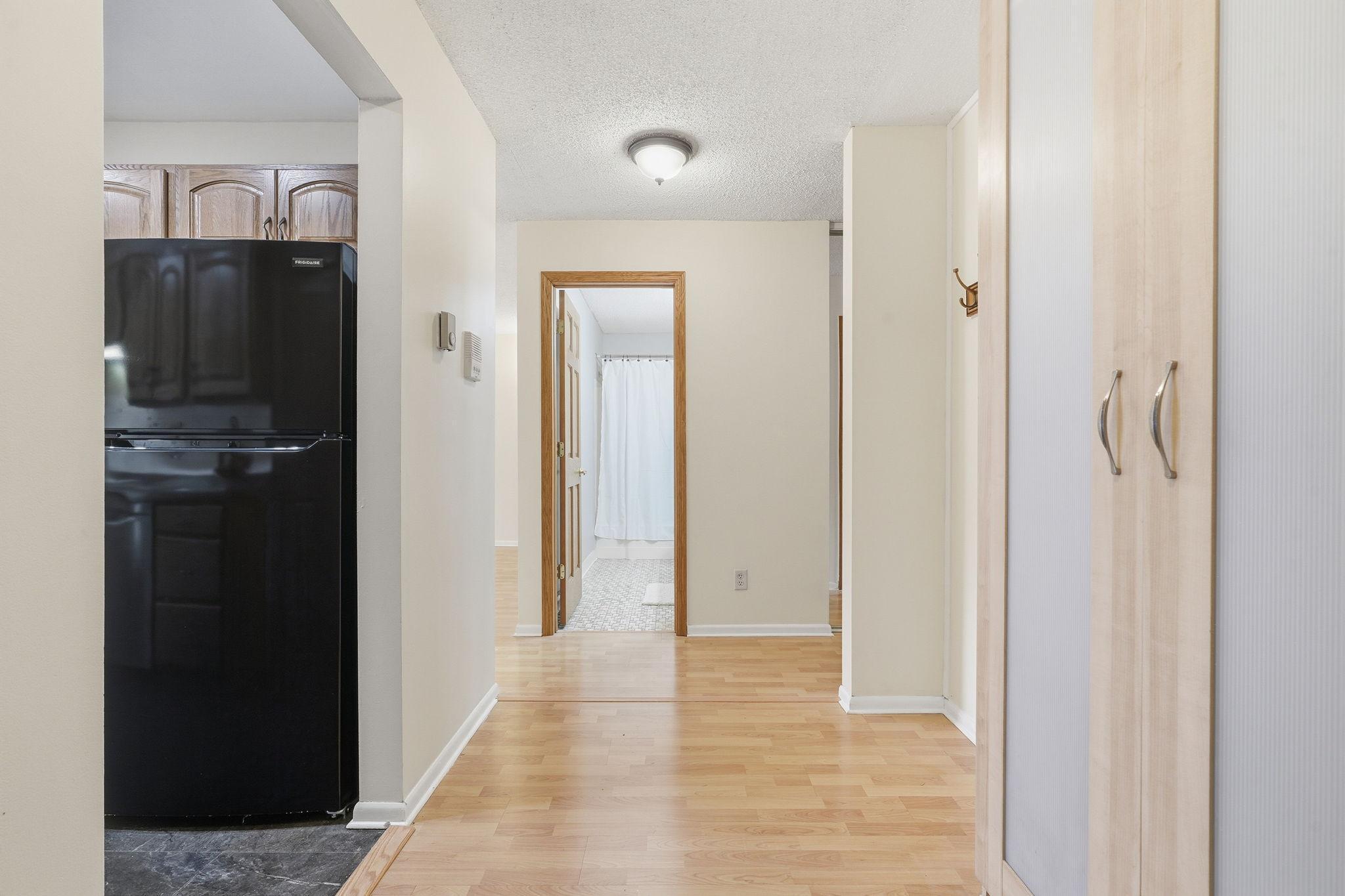 7290 Vista Court Eden Prairie, MN 55346 - Photo 14 of 20