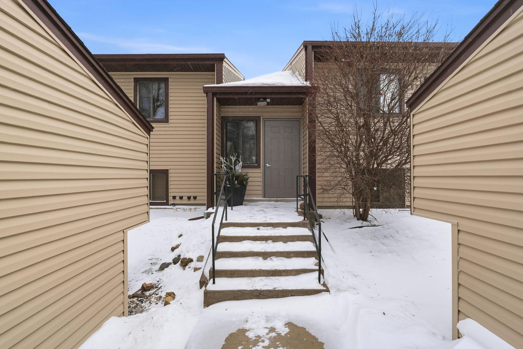 7290 Vista Court Eden Prairie, MN 55346 - Photo 17 of 20