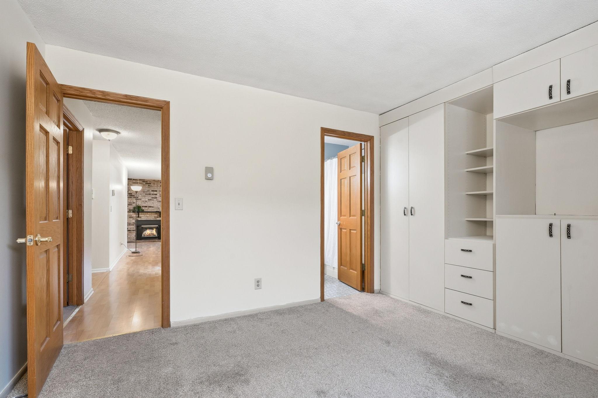 7290 Vista Court Eden Prairie, MN 55346 - Photo 8 of 20