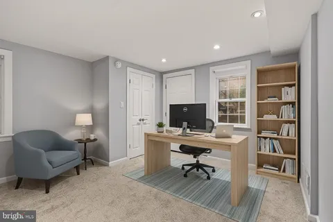 $800,000 | 2117 S Street Northwest, Washington, DC 20008