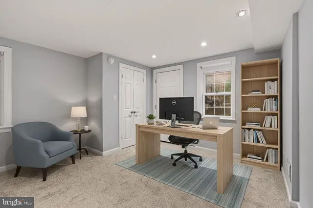 $800,000 | 2117 S Street Northwest, Washington, DC 20008