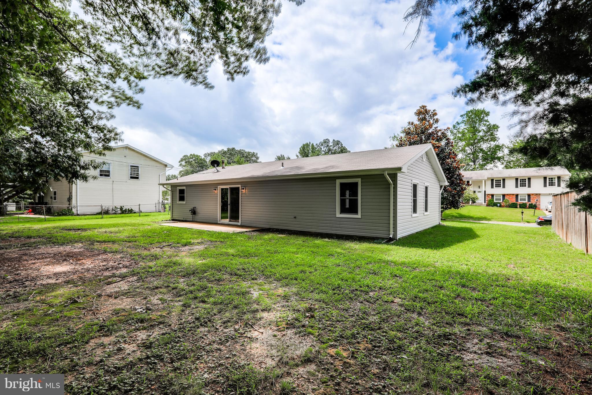 151 Jefferson Road Waldorf, MD 20602 - Photo 7 of 21 Exterior (Rear)
