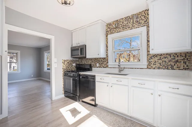 $2,300 | 2156 Washington Circle, Munster, IN 46321