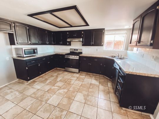 504 South Appaloosa Street Ridgecrest, CA 93555 - Photo 9 of 23 Gallery Image 9