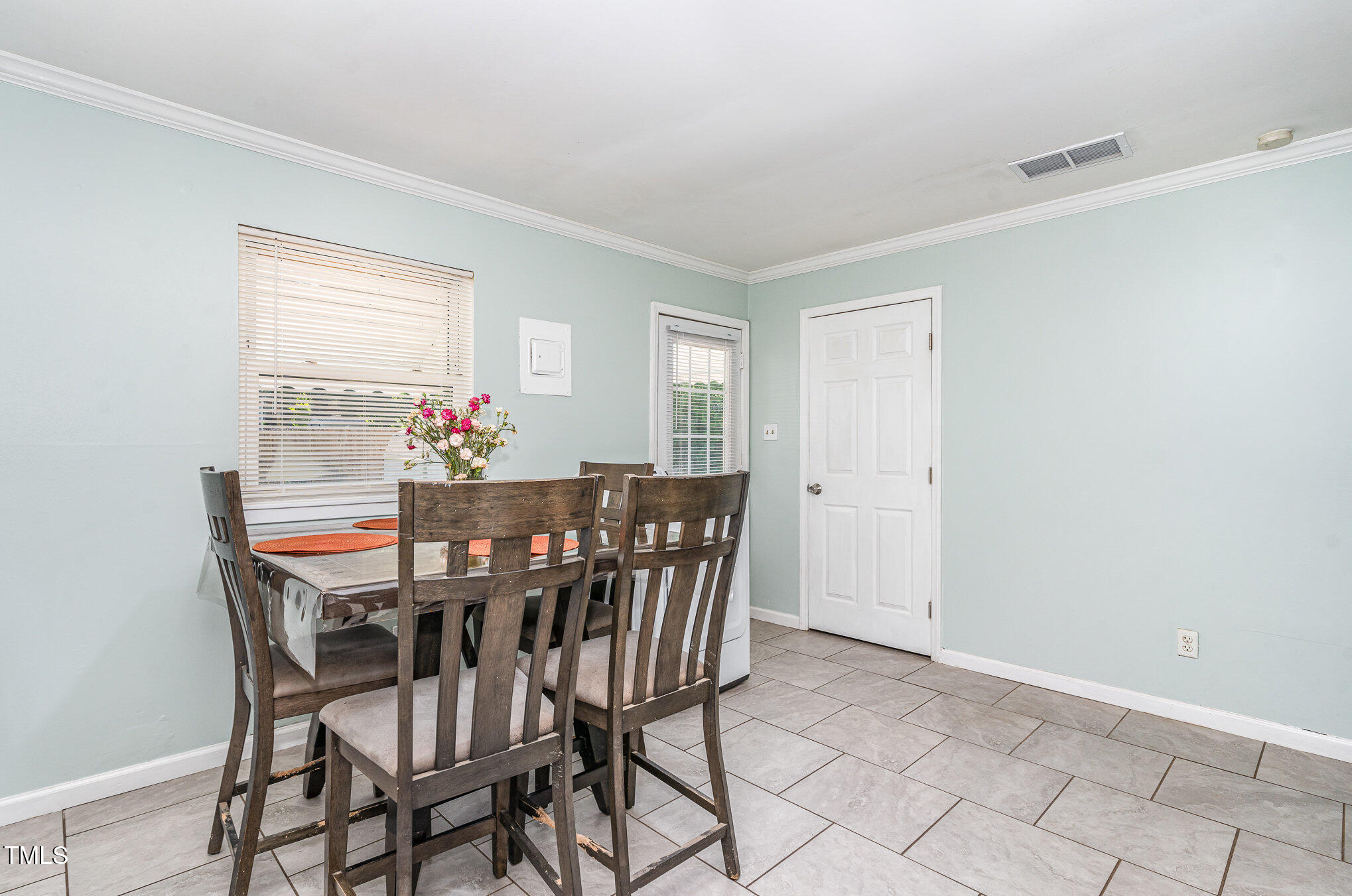 118 Lynn Road Durham, NC 27703 - Photo 13 of 29 010_dsc00026-edit_23