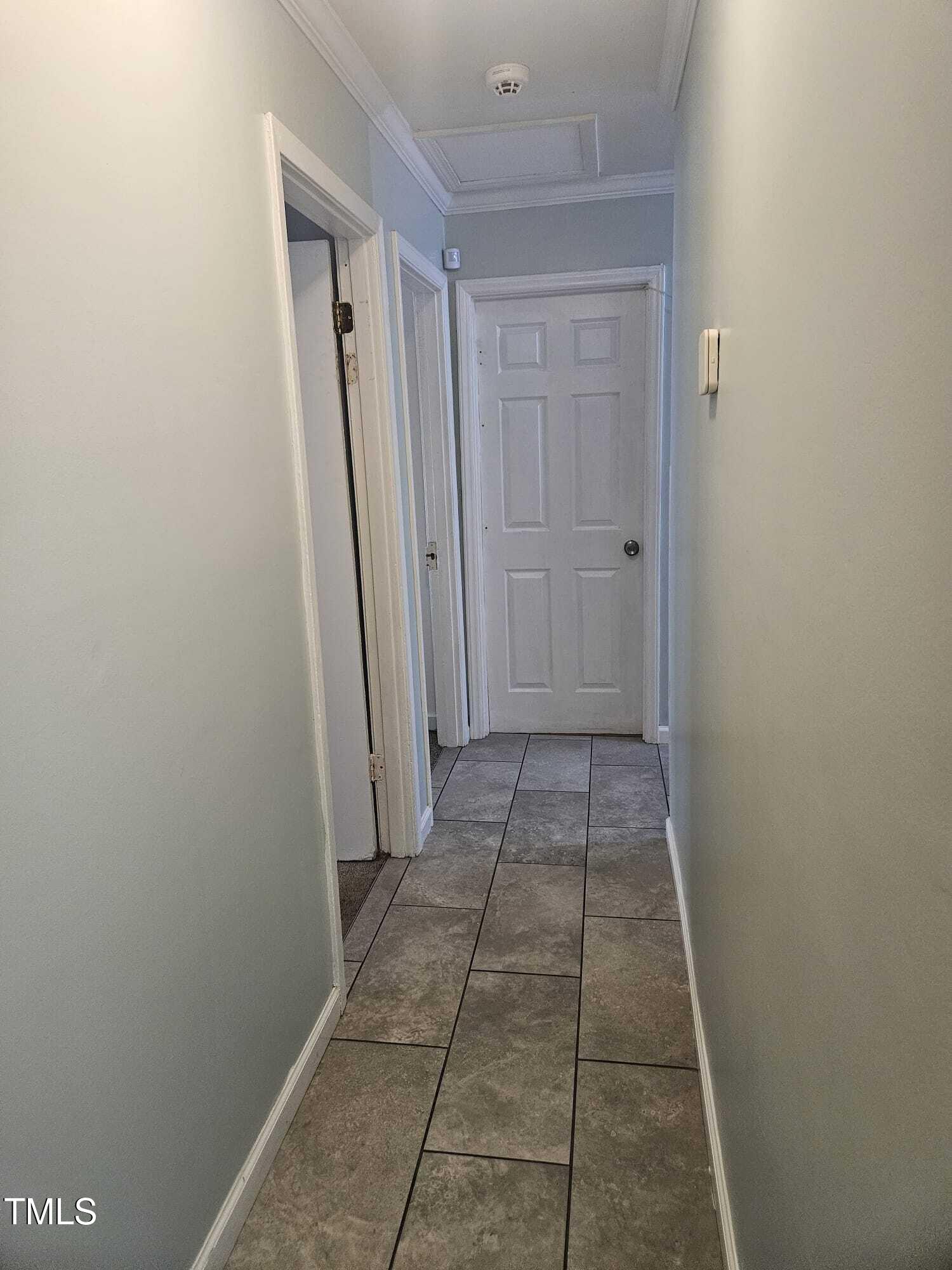 118 Lynn Road Durham, NC 27703 - Photo 14 of 29 hall