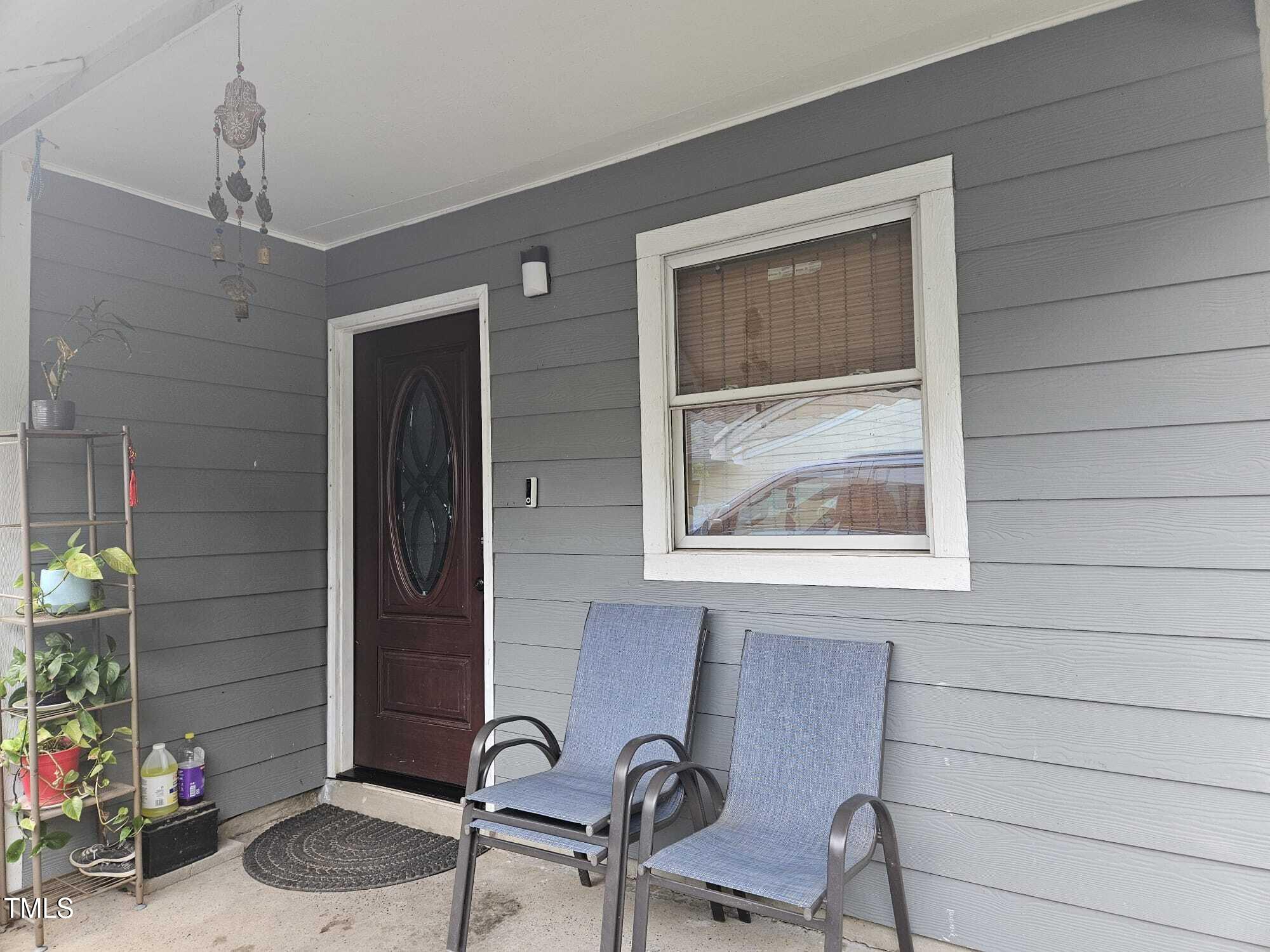 118 Lynn Road Durham, NC 27703 - Photo 7 of 29 front porch