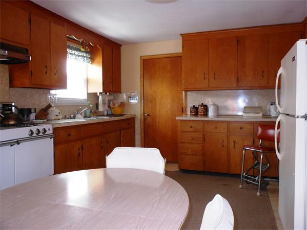 124-126 Nonantum Road Newton, MA 02458 - Photo 6 of 19 Gallery Image 6