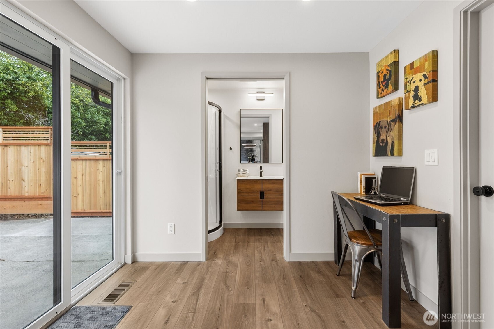 10021 19th Avenue Southwest Seattle, WA 98146 - Photo 13 of 31