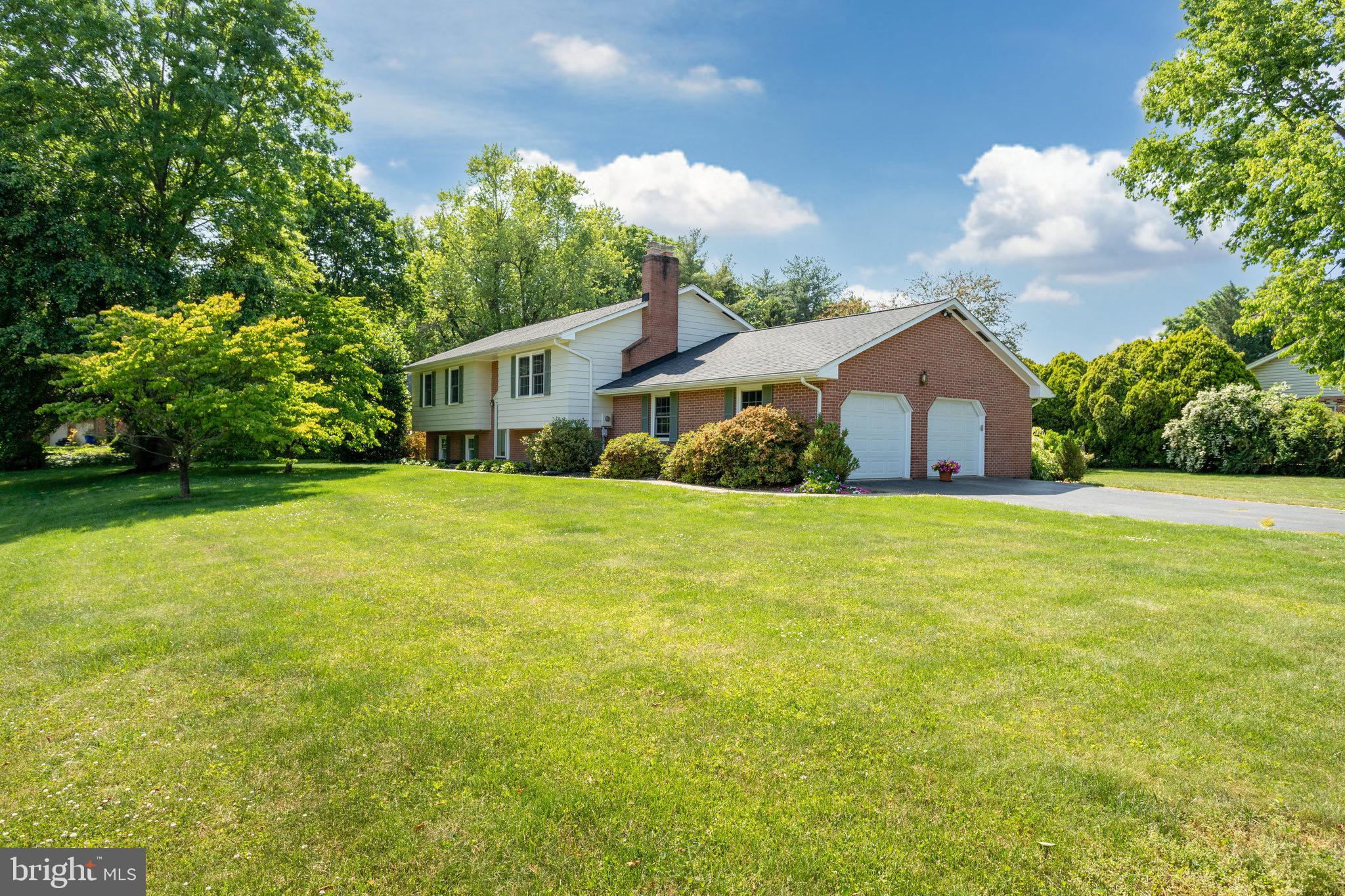8100 Glendale Drive Frederick, MD 21702 - Photo 2 of 58