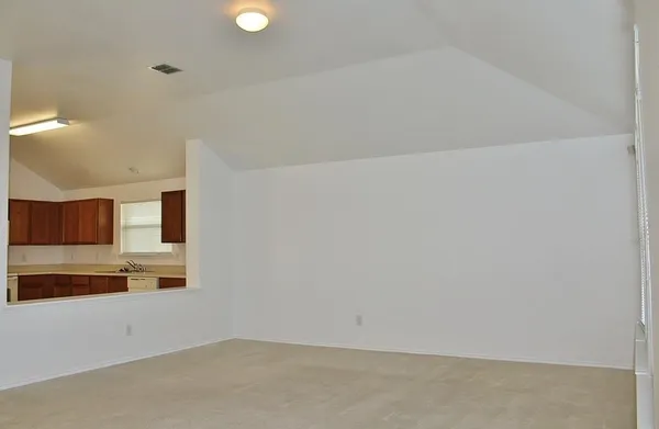 $2,195 | 6333 Pool View Drive, Dallas, TX 75249