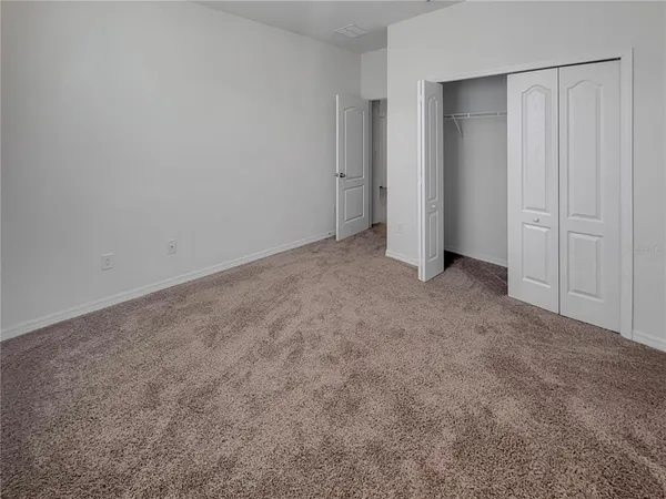 $2,950 | 12425 Fairlawn Drive, Riverview, FL 33579