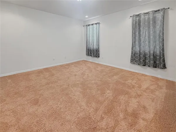 $2,950 | 12425 Fairlawn Drive, Riverview, FL 33579