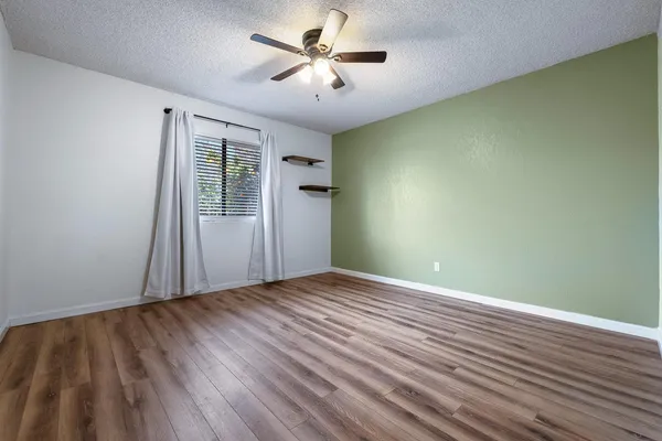 $300,000 | 1629 Willow Avenue, Clovis, CA 93612
